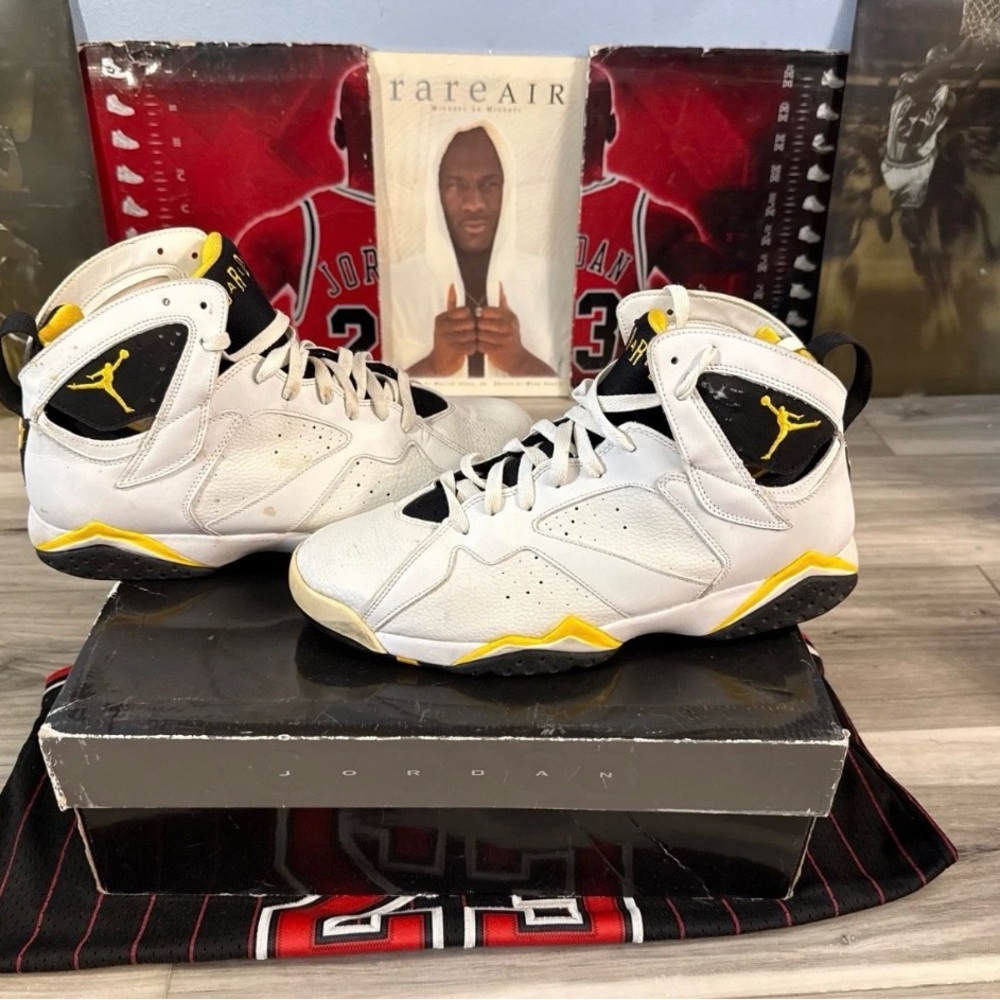 Size 13 - Air Jordan 7 Retro White Varsity Maize W